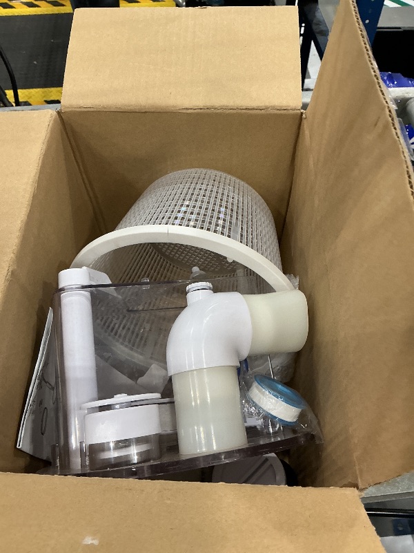 Photo 1 of Pirjeco Vac-Mate Pool Skimmer Attachment
