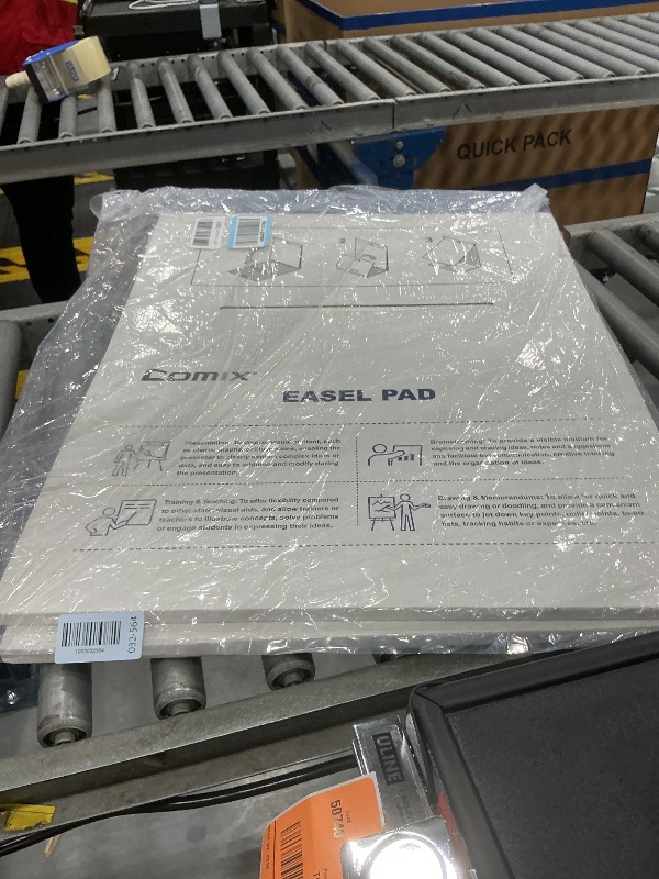 Photo 1 of Comix Tabletop Easel Pads, 20 x 23 In Flip Chart, 20 Sheets/Pad, 2 Pads