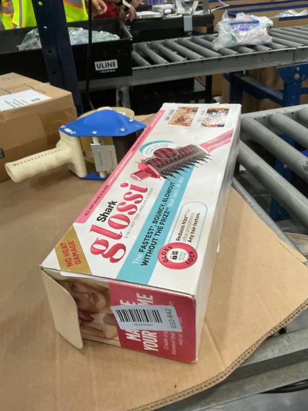 Photo 1 of Shark Glossi 2-in-1 Hot Tool & Air Glosser, Raspberry Pink, HT302BP