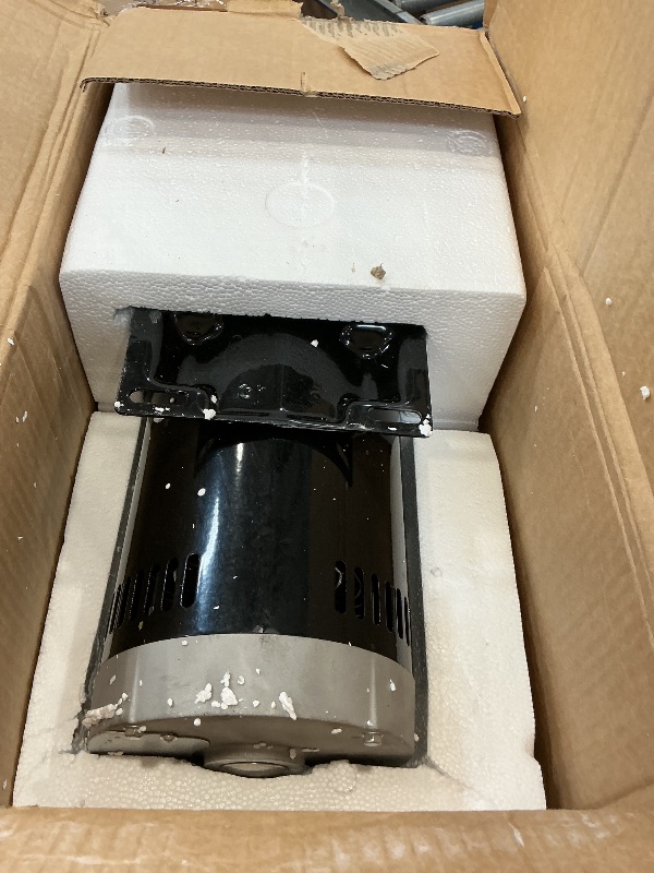 Photo 1 of YUXSOUQ Spa Pump 3721621-1D 4HP 230V Dual Speed