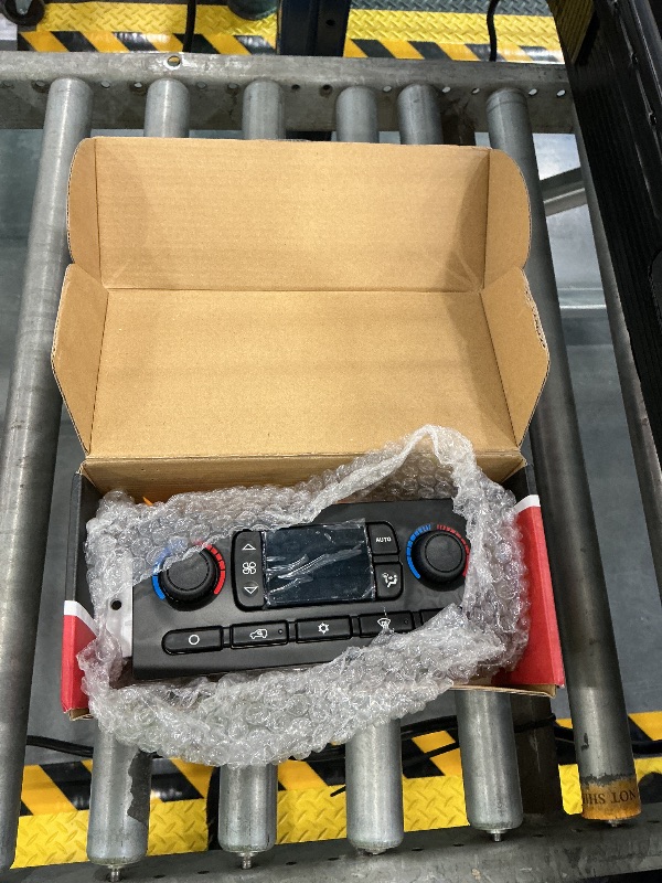 Photo 1 of Citumo 599-211XD Climate Control Module for Chevy Silverado GMC Sierra