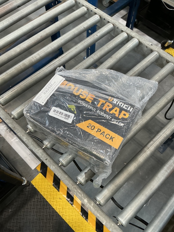 Photo 1 of USKICH 20 Pack Reusable Mouse Traps