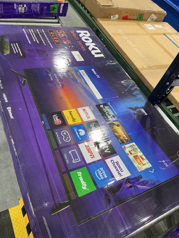 Photo 1 of Roku 50" 4K QLED Smart TV