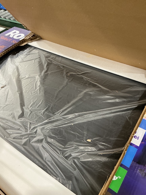 Photo 1 of Roku 50-Inch Select Series Smart TV 2026-4K QLED TV - Roku TV
