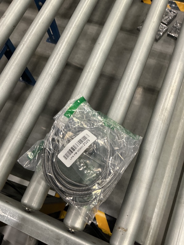 Photo 1 of TagBreet 8K DisplayPort to HDMI Cable, 6 ft, Uni-Directional