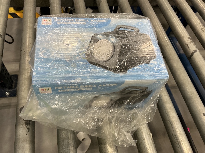 Photo 1 of Kizmore Automatic Bubble Machine