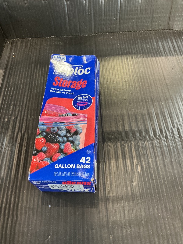 Photo 1 of Ziploc Gallon Food Storage Bags, 42 Count