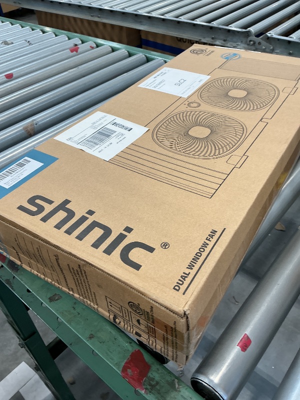 Photo 1 of shinic 3-Speeds Window Fan Beige