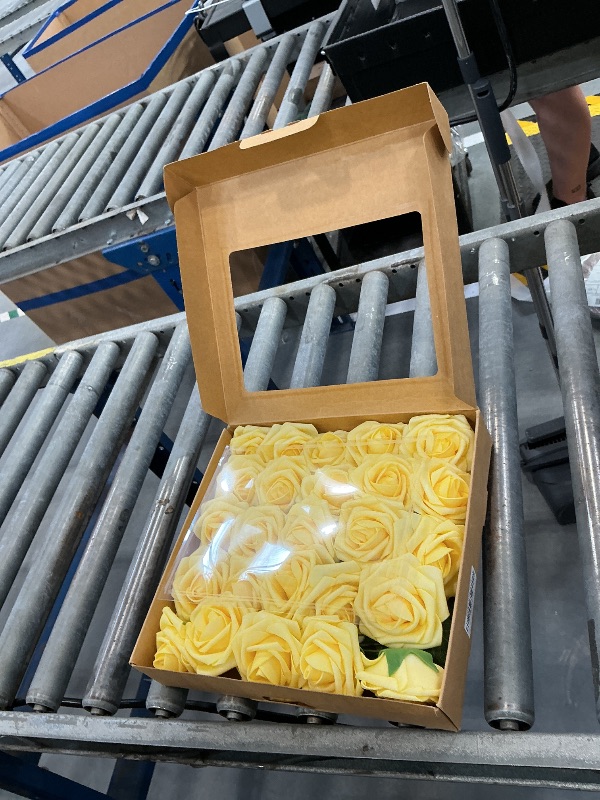 Photo 1 of Ling's moment Artificial Roses, 25Pcs, French Yellow