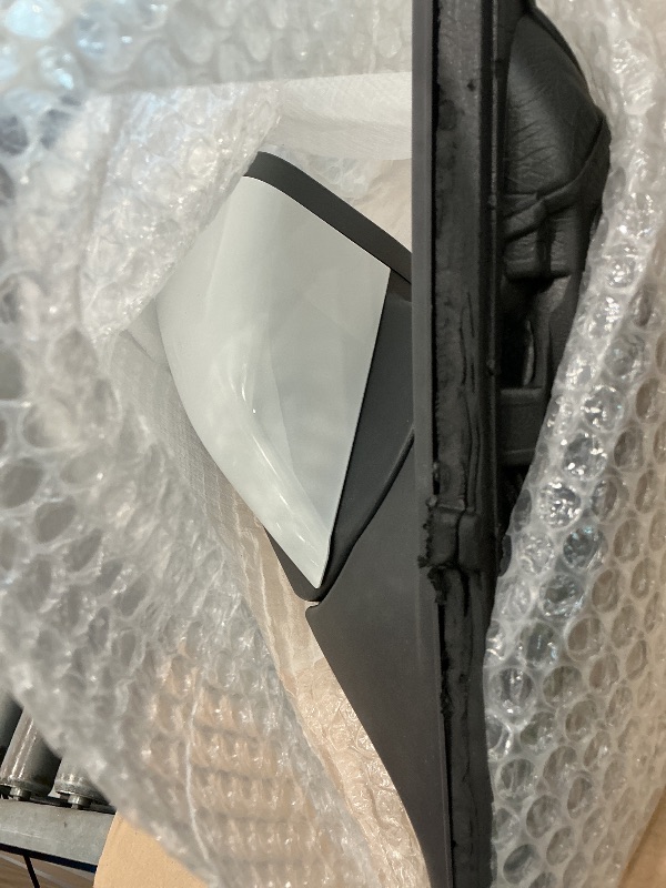 Photo 1 of MOFOAP Passenger Side View Mirror Compatible with 2016 2017 2018 2019 2020 2021 2022 Malibu LT Hybrid,Mirrors With Heated Turn Signal,7-Pins OE-GM1321539(White)