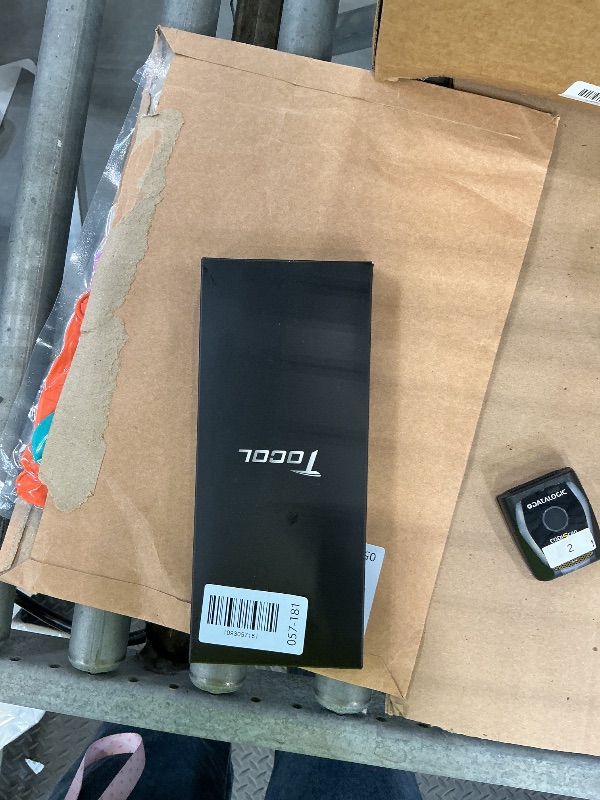 Photo 1 of TOCOL iPhone 17 Pro Screen Protector