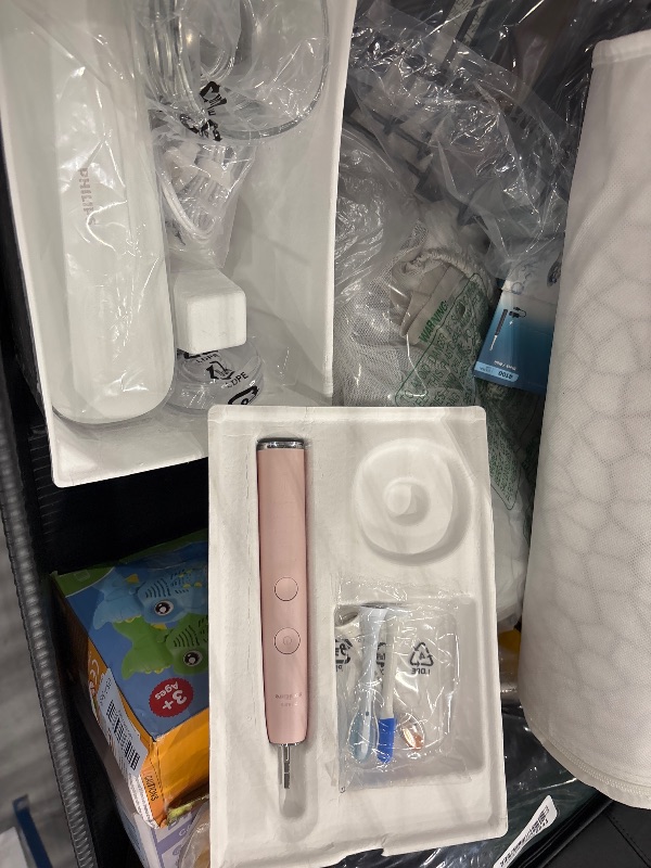 Photo 1 of Philips Sonicare DiamondClean Smart Electric Toothbrush