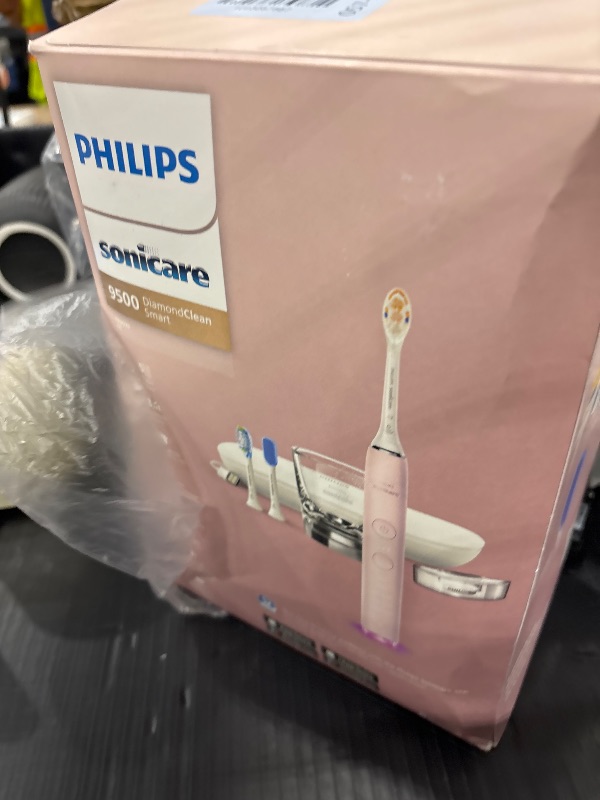 Photo 1 of Philips Sonicare DiamondClean Smart Electric Toothbrush