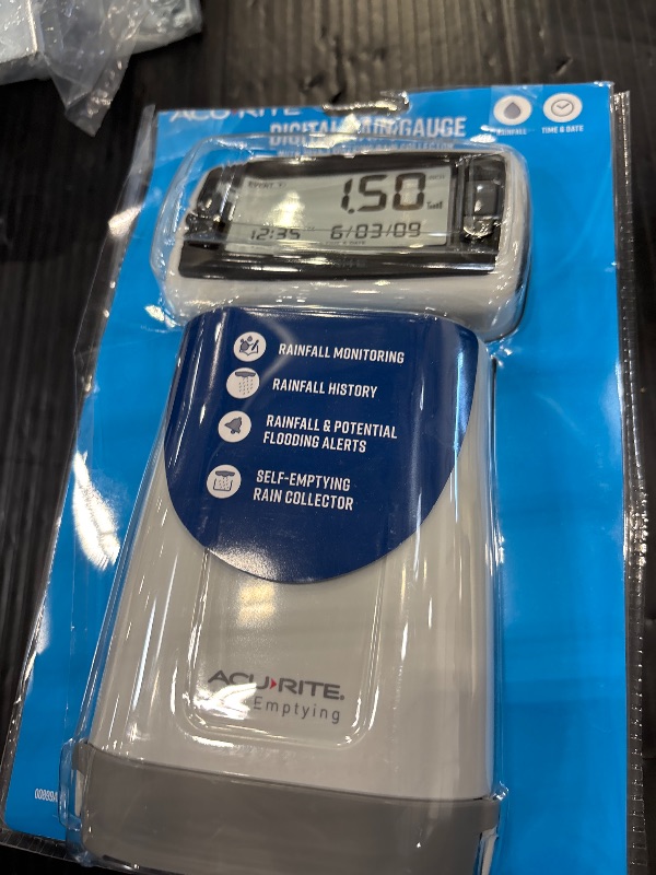 Photo 1 of AcuRite Wireless Digital Rain Gauge