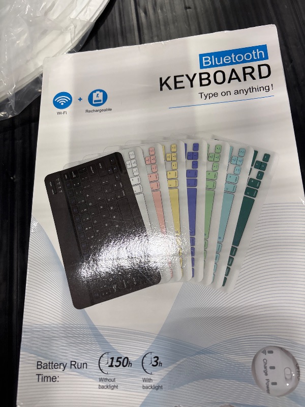 Photo 1 of KUNSI Bluetooth Keyboard for iPad, Pink