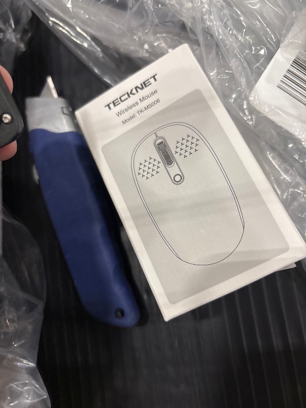 Photo 1 of TECKNET Compact Wireless Mouse - Blue