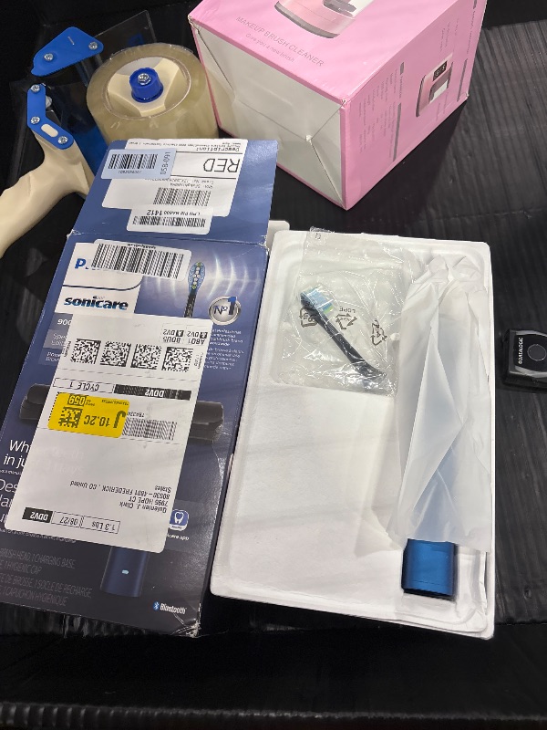 Photo 1 of Philips Sonicare DiamondClean 9000 Electric Toothbrush