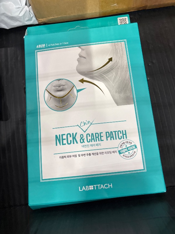 Photo 1 of Wooshin Labottach Chin Lifting Mask - Korean Hydrogel Neck Wrinkle Patch (4ct)