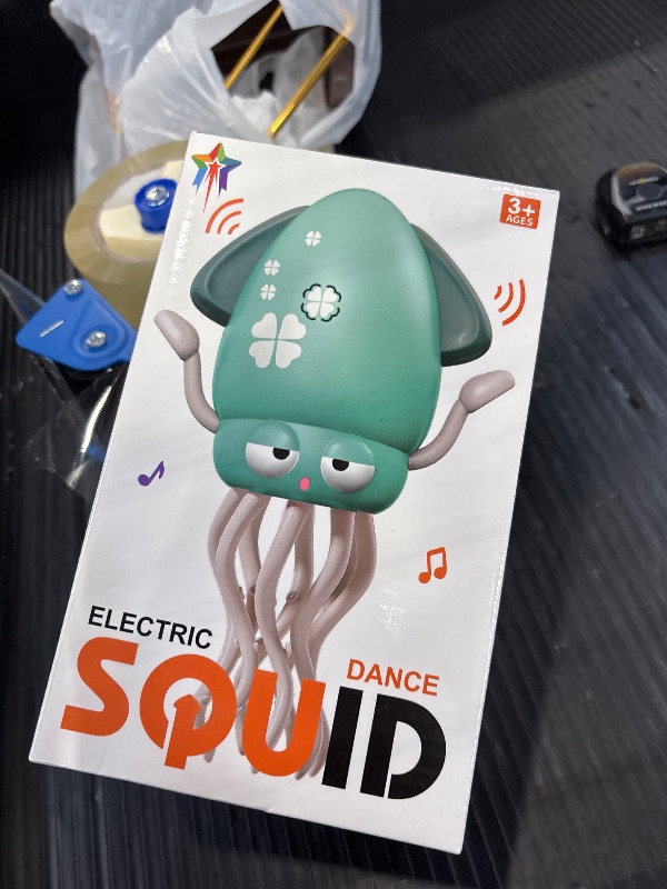 Photo 1 of Hirger Dancing Squid Baby Toys - Green