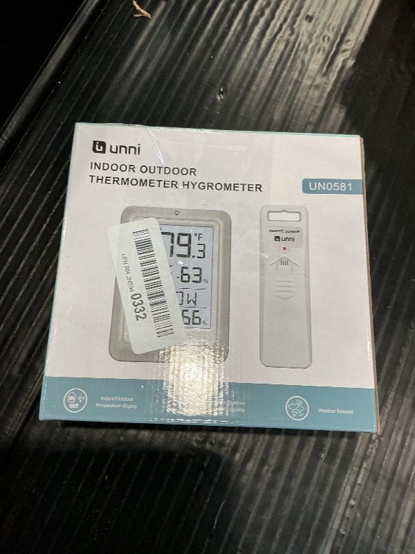 Photo 1 of U UNNI Wireless Weather Station Thermometer Humidity Monitor
