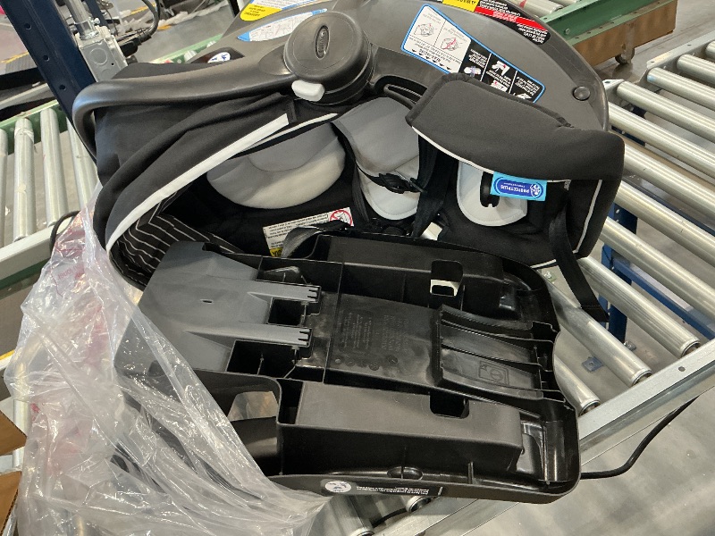 View 3 of Graco SnugRide Lite LX Infant Car Seat, Studio