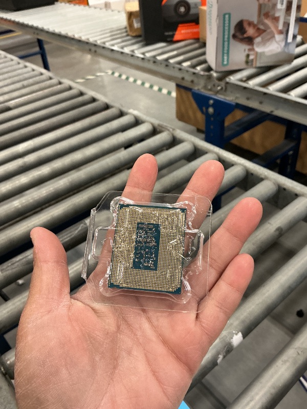 Photo 1 of Intel Core Ultra 9 285K Processor 24 Cores 5.7 GHz