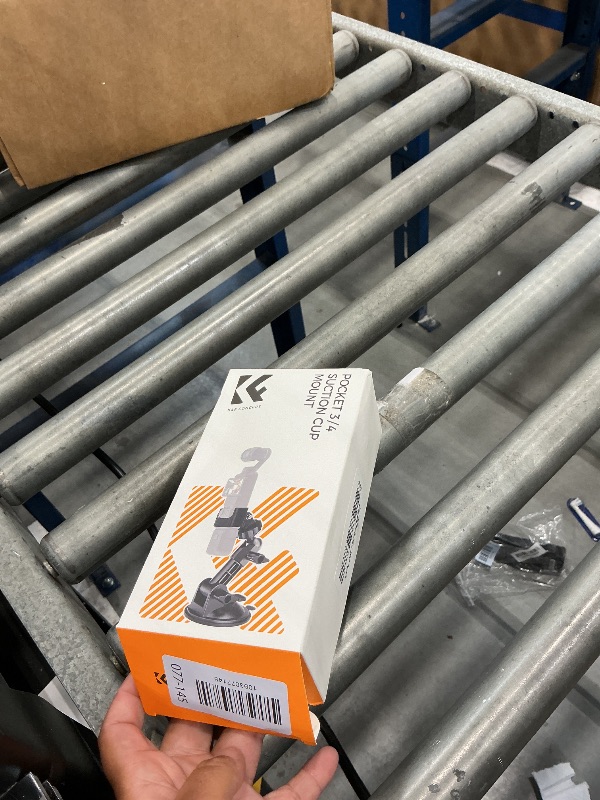 Photo 1 of K&F CONCEPT Suction Cup Mount - Black