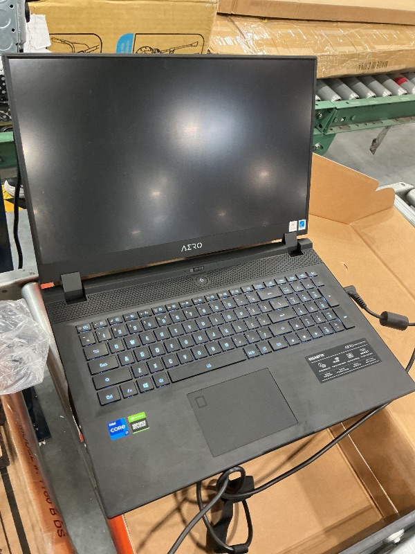 Photo 1 of GIGABYTE AERO 17 HDR XD Laptop