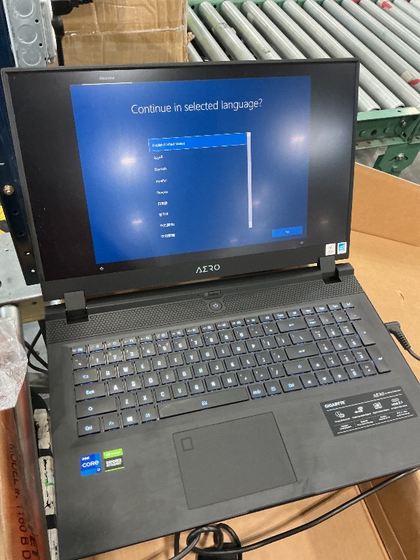 Photo 1 of GIGABYTE AERO 17 HDR XD Laptop