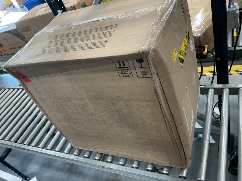 Photo 1 of American Standard Maybrook Urinal White (factory sealed)