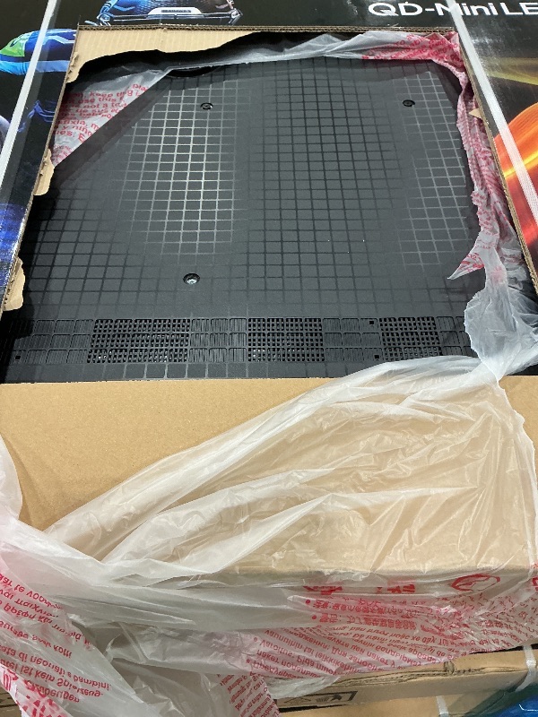 Photo 1 of TCL QM6K Series 65-Inch QLED 4K Smart TV