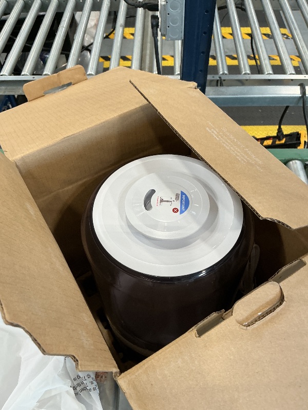 Photo 1 of humidifier