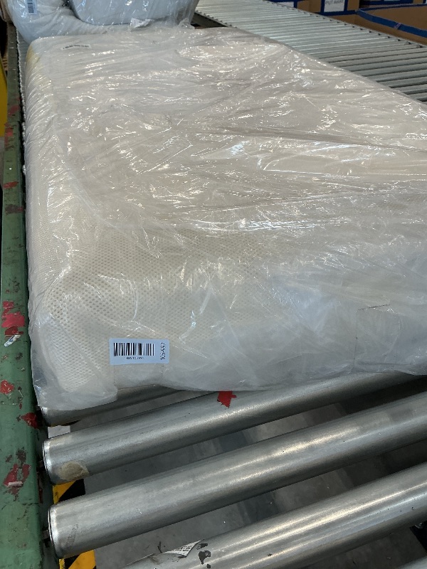Photo 1 of Naturepedic Organic Crib Mattress