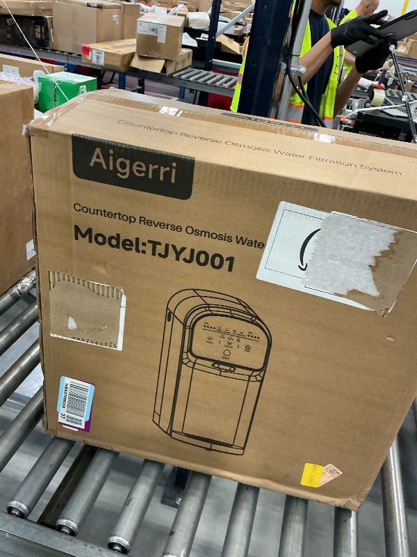 View 2 of Aigerri Countertop Reverse Osmosis Water Filter