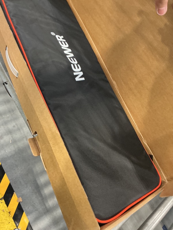 View 3 of NEEWER 31.5" Motorized Camera Slider
