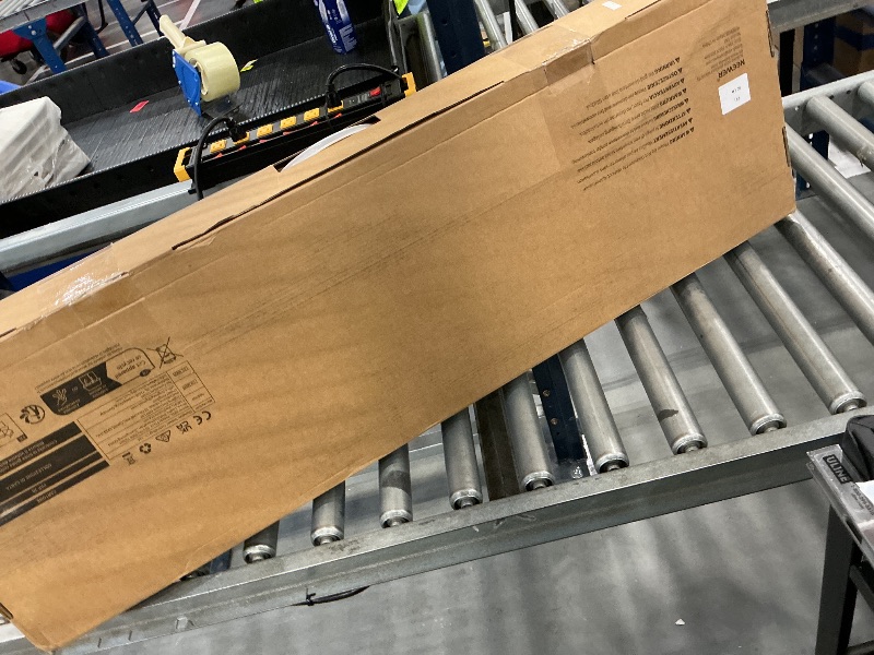 View 2 of NEEWER 31.5" Motorized Camera Slider