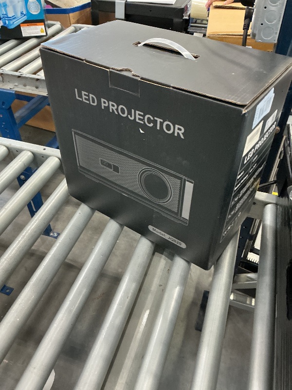 Photo 1 of HAPPRUN 4K Projector, 2000 ANSI Lumens, Auto Focus