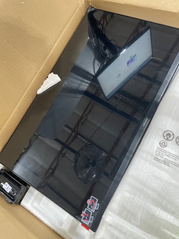 View 3 of ****** Samsung S32GF 24-inch FHD 120Hz IPS Monitor