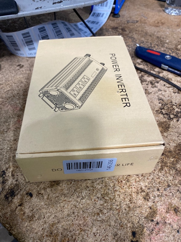 View 2 of 1000W Power Inverters for Vehicles,Car Inverter 12V to 110V/120V
