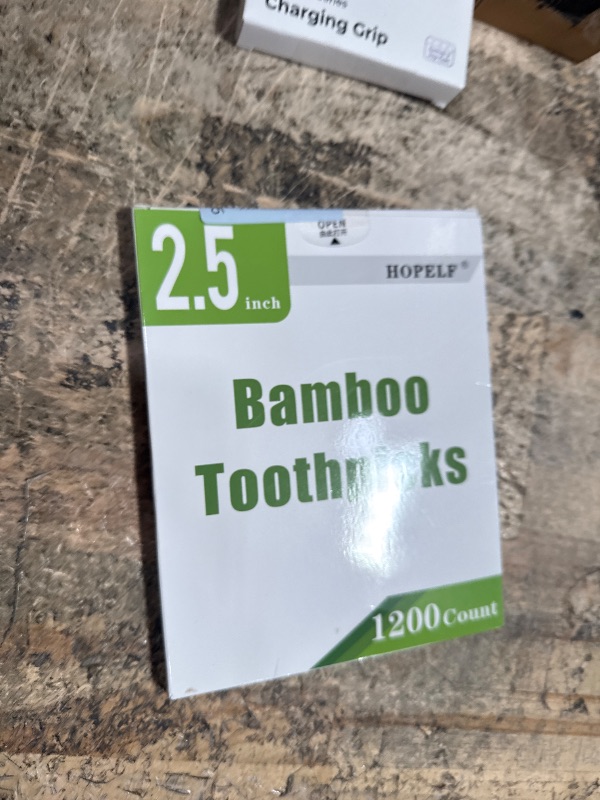 View 2 of 1200 Count Bamboo Toothpicks for Teeth Cleaning, Appetizer, Olive, Barbecue, Fruit, Double-Points Wooden Toothpick.