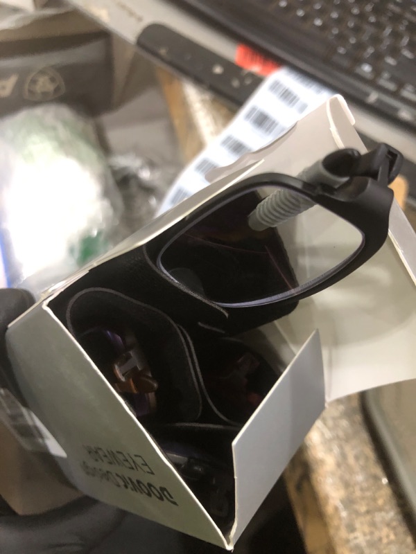 View 2 of +2.50 DOOViC 4 Pack Reading Glasses