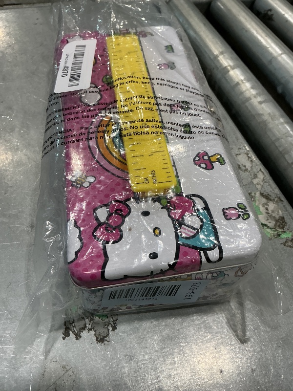 View 2 of [DAMAGED] The Tin Box Company Hello Kitty Large Storage Box