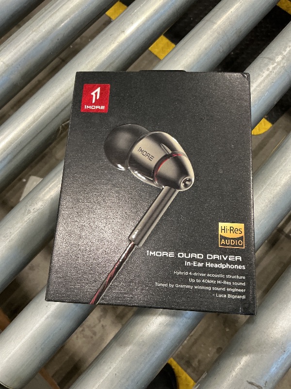 View 3 of 1MORE Quad Driver In-Ear Headphones