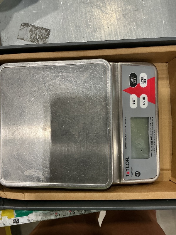 View 2 of [SOLD FOR PARTS] Taylor Digital Kitchen Scale 22 lb