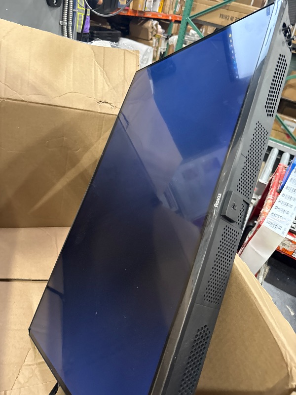 View 4 of ***Parts Only*** Roku 32" HD Smart TV