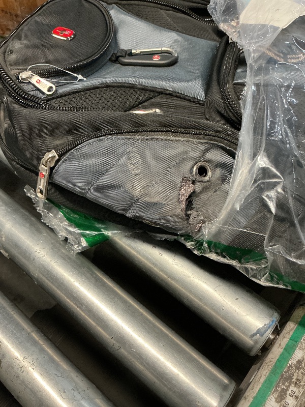 View 3 of ***damage on side pocket***
SWISSGEAR 1900 ScanSmart Laptop Backpack