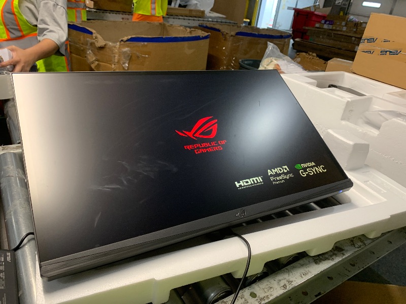 View 5 of *** SCREEN HAS SCUFFS ***
ASUS ROG XG248QSG 24 Inch 1080p 610Hz Esports Gaming Monitor