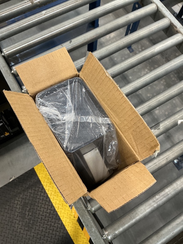 View 3 of Modoo DA97-21261E Water Pitcher Assembly Replacement