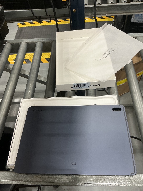 View 3 of SAMSUNG Galaxy Tab S7 FE 12.4” 64GB WiFi Android Tablet, Large Screen, S Pen Included, Multi Device Connectivity, Long Lasting Battery, US Version, 2021, Mystic Black