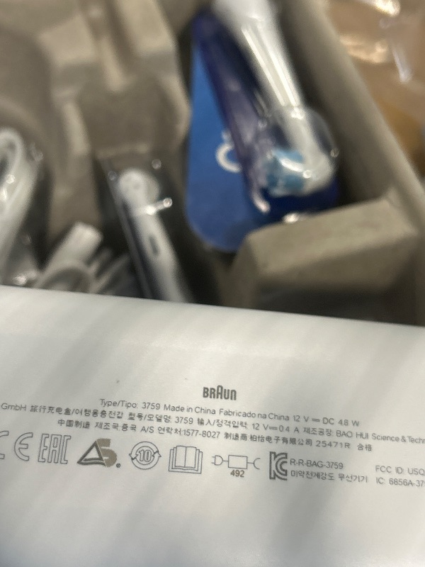 View 4 of [USED] Oral-B iO Series Rechargeable Electric Toothbrush